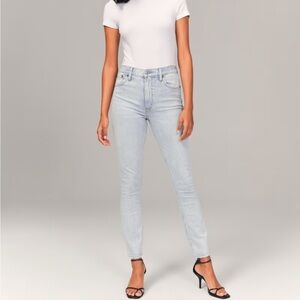Abercrombie & Fitch Women's Sky Blue Skinny Jeans